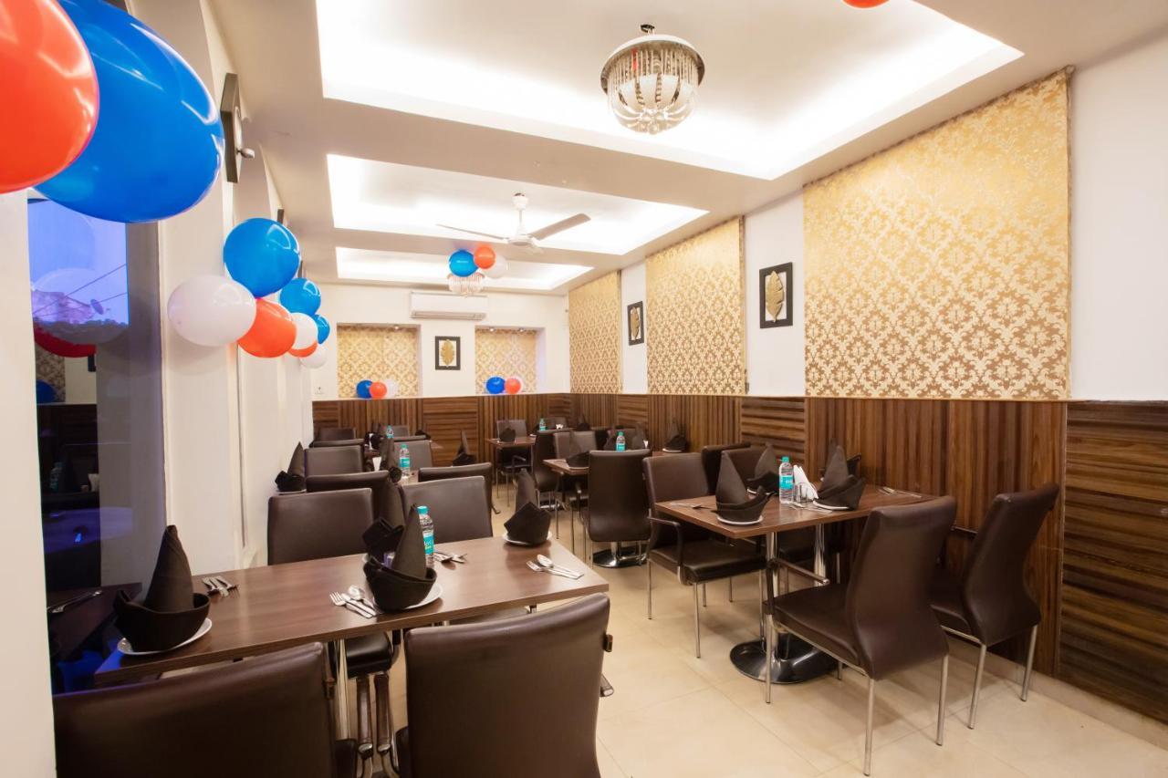 Hotel Surya International Delhi  Dış mekan fotoğraf